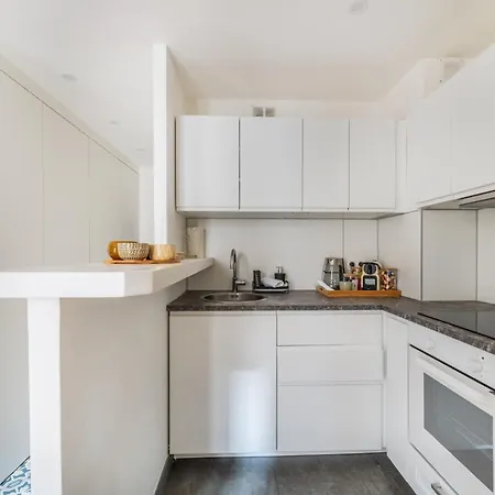 Apartment Charming Flat, Center Of