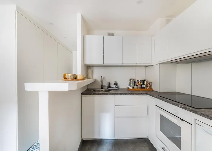 Apartment Charming Flat, Center Of
